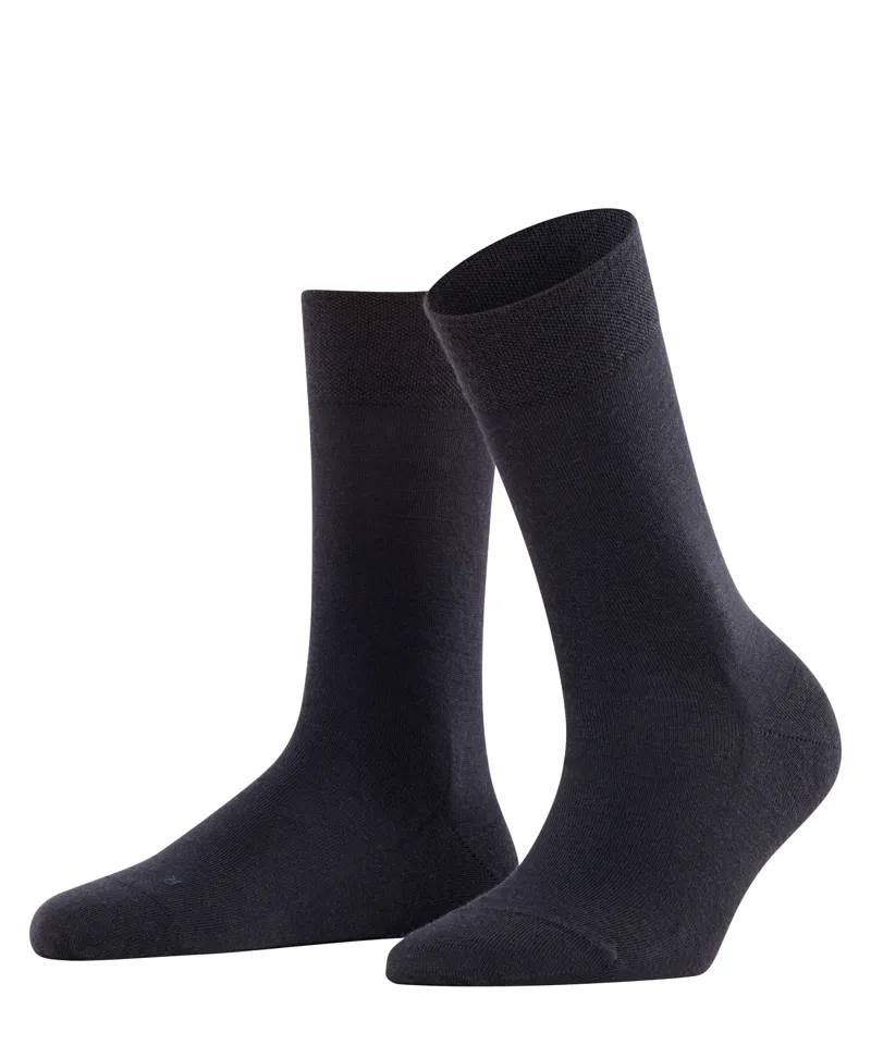 Falke Sensitive Berlin Sock in Dark Navy-2