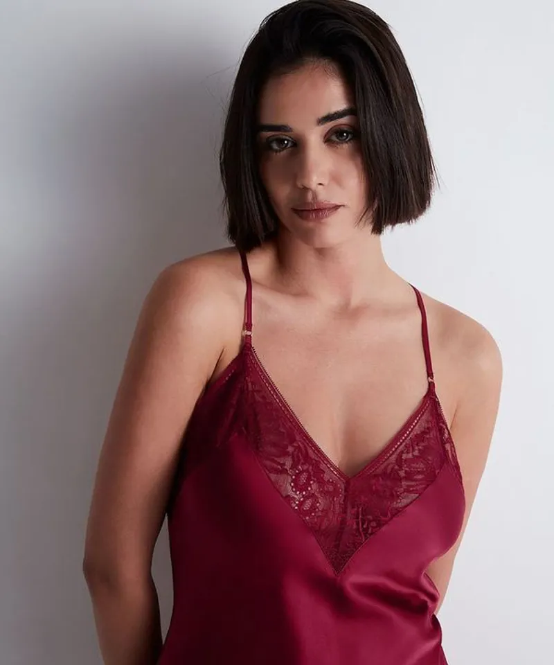 Aubade Midnight Whisper Silk NIghtdress in Crimson-2