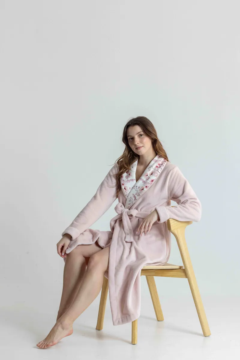 Mira Polar Fleece Meadow Trim Robe in Pink-4