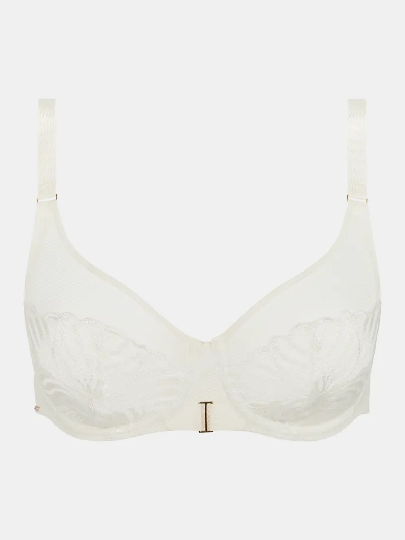 Chantelle Legend Underwired Bra in Milk