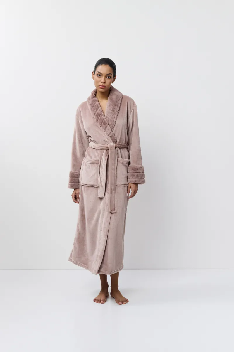 Aruelle Demi Bathrobe in Pink