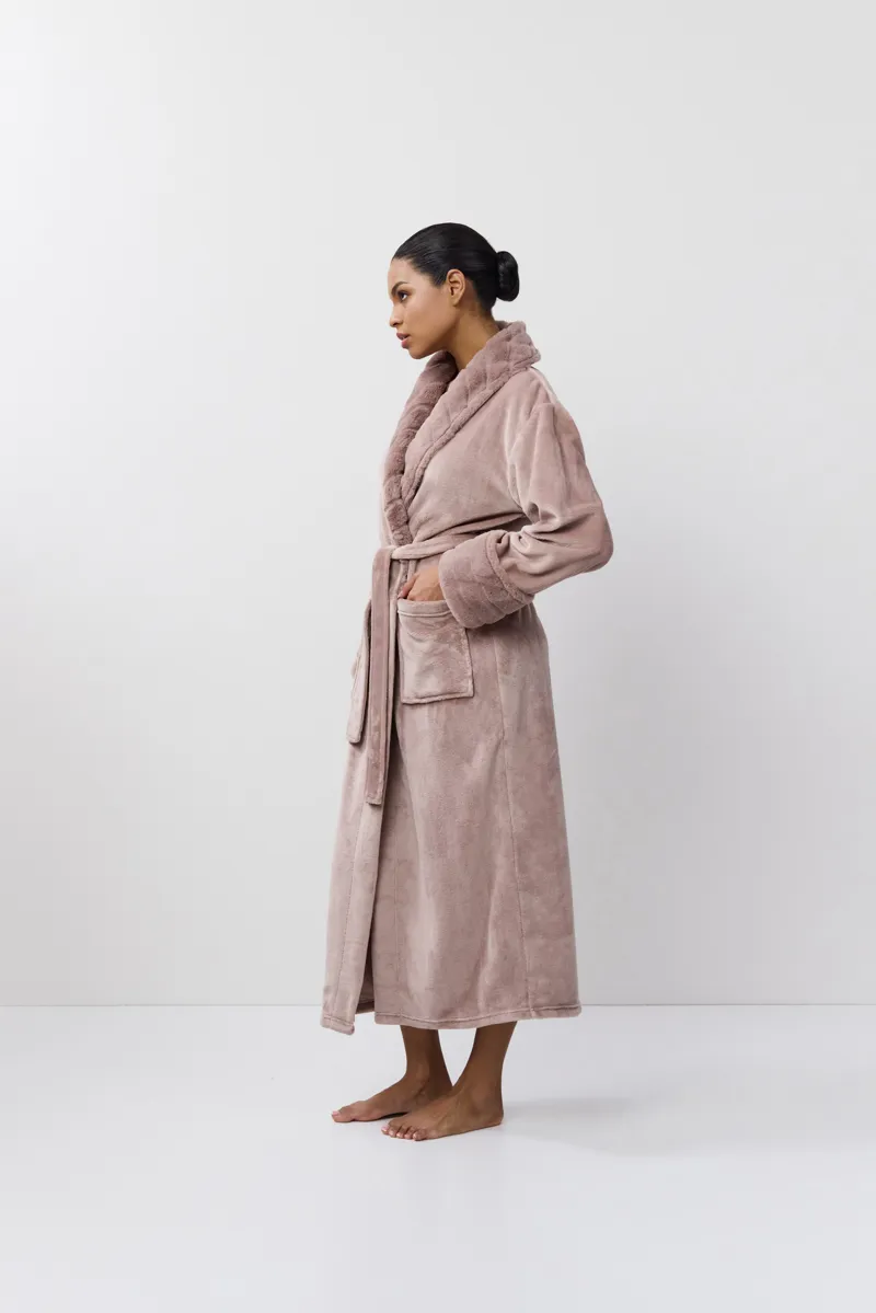 Aruelle Demi Bathrobe in Pink-5