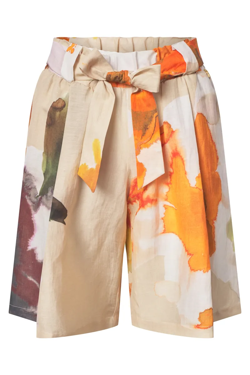 Louis Feraud Multicolour Flowers Top and Shorts Set in Natural Flower-3