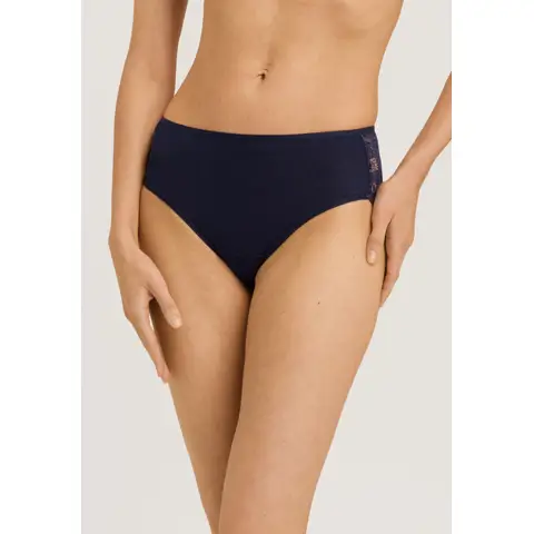 Shop Hanro Lace midi briefs slip on Shop Hanro Lace midi briefs slip on