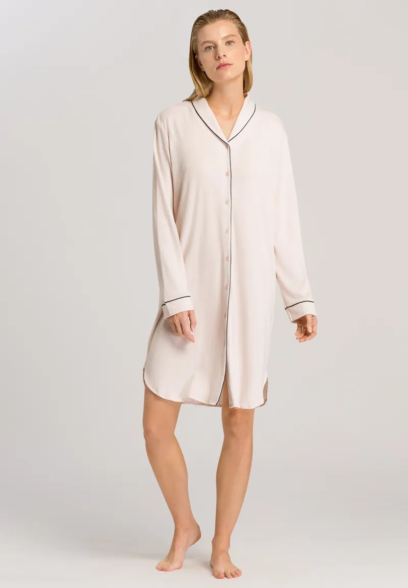 Hanro Natural Comfort Nightshirt in Almond