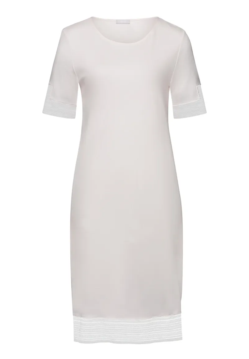 Hanro Sophie Nightdress in Rose Cream