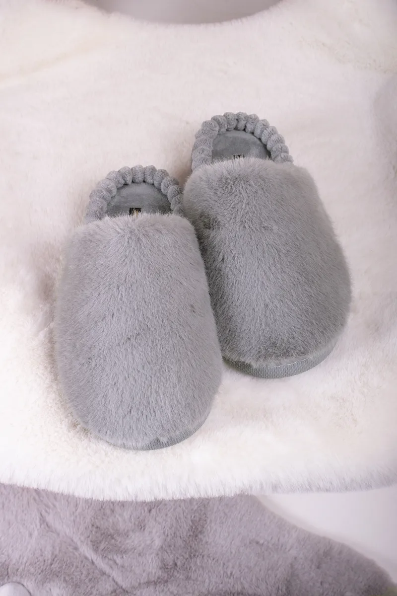 Pretty You Harley Slipper in Grey-1
