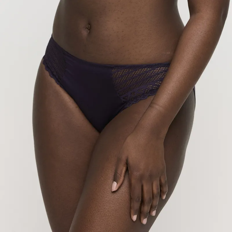 Prima Donna Twist East End Rio Brief in Amethyst-2