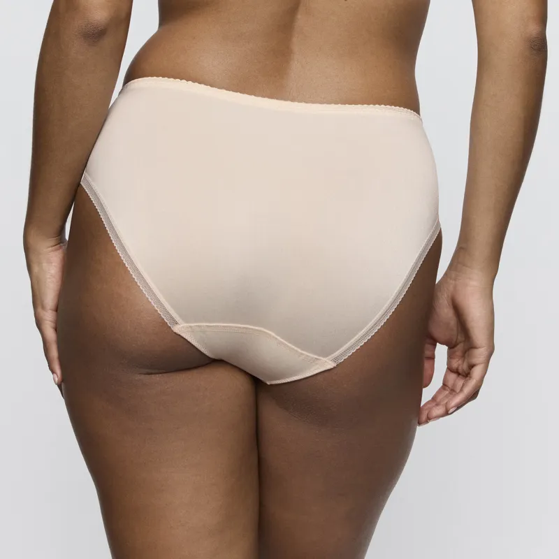 Prima Donna Monterrey Full Brief in Venus-3