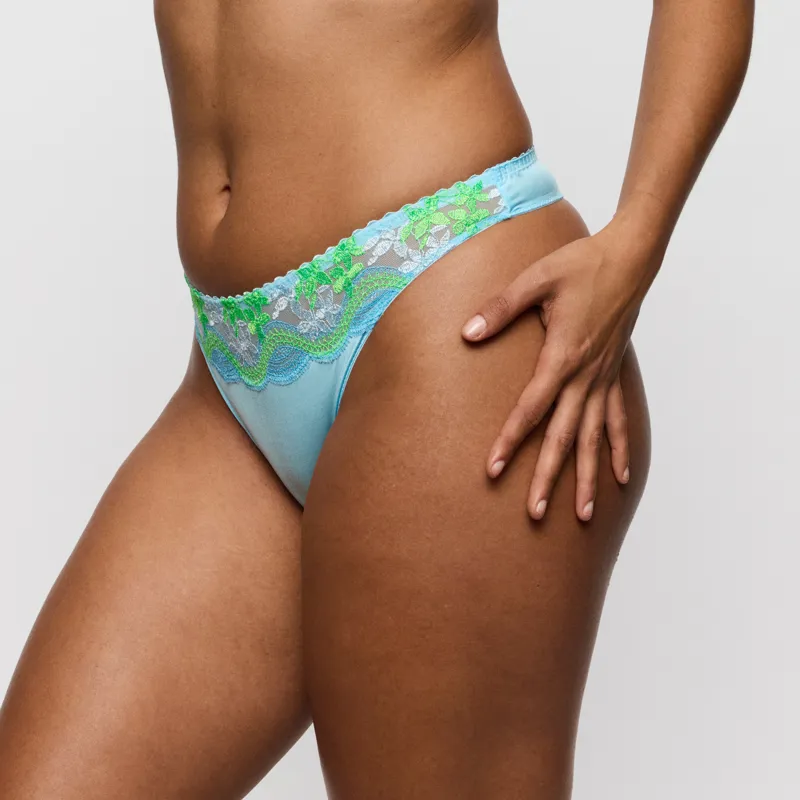 Prima Donna Cala Luna Thong in Ice Dream-2