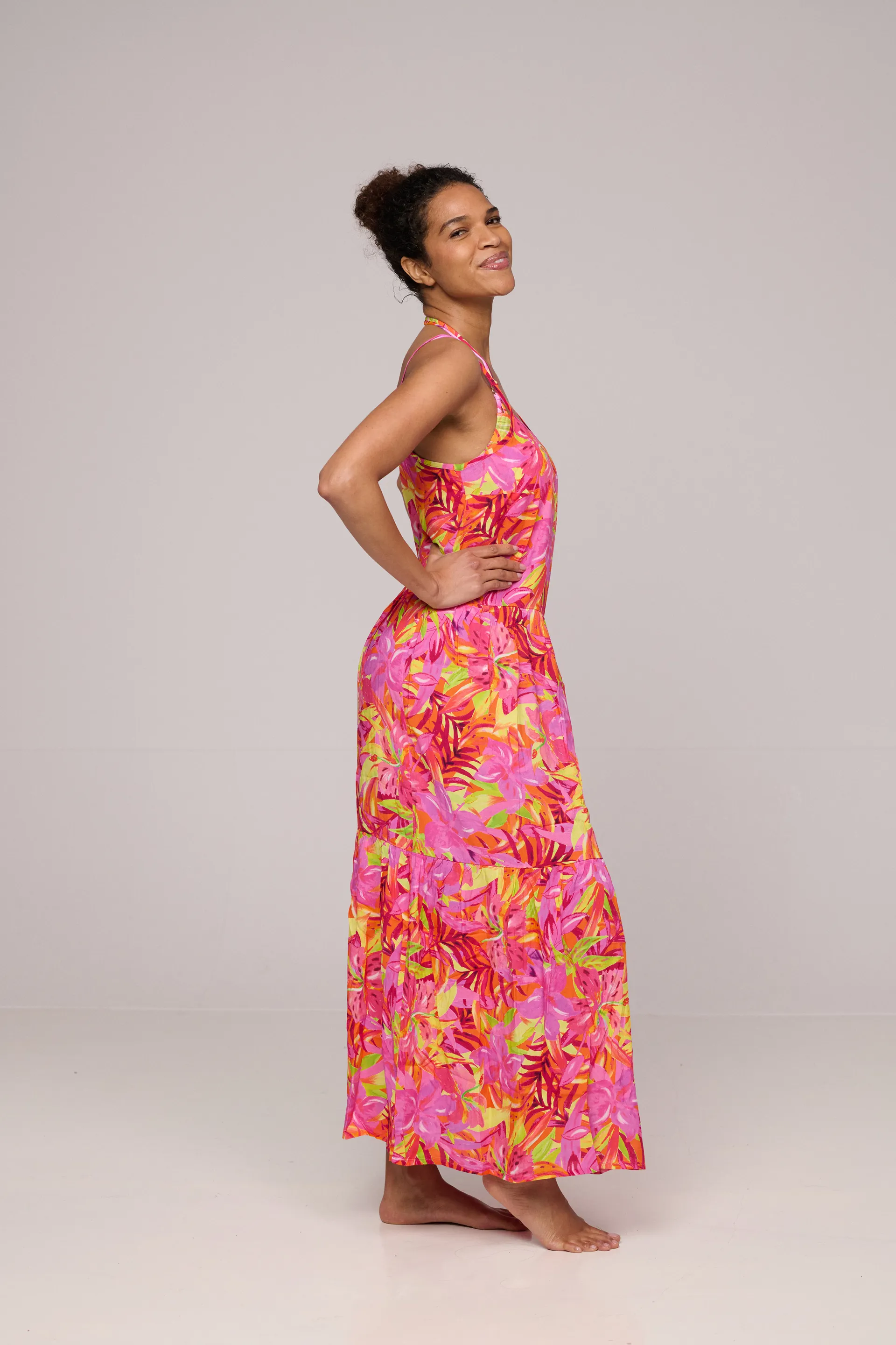 beach bunny dresses Beach Bunny Swimwear London Halter Dress main image 1